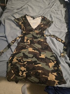 Rebel Love Camo Dress Size Xs-s
